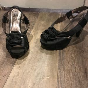 Dressy floral black heel